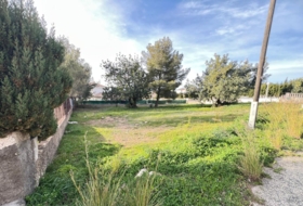 Montroi 673&nbsp;m² 