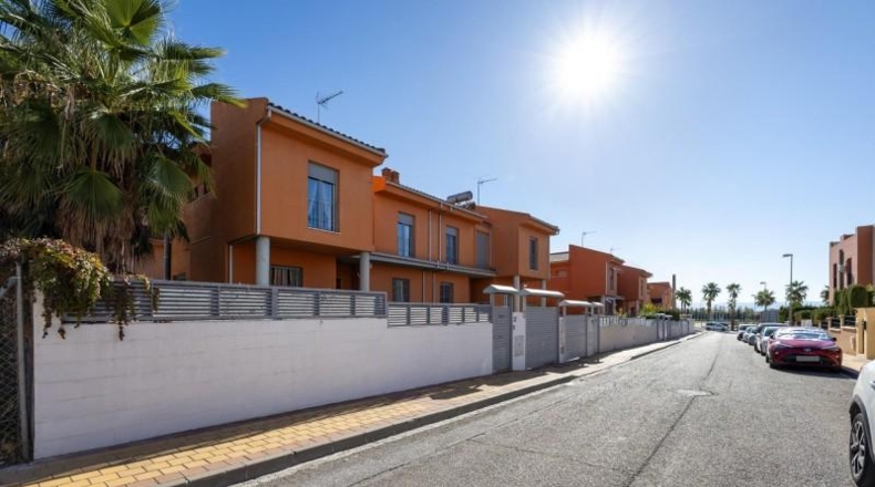 Granada - Jun - 250m2
