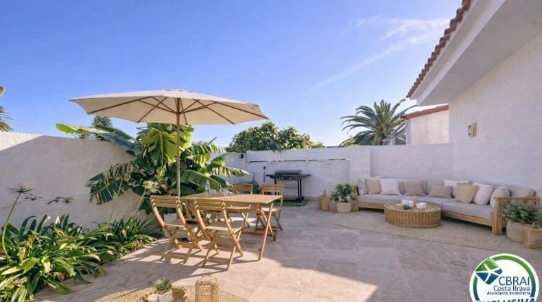 Gerona - Empuriabrava - 102m2