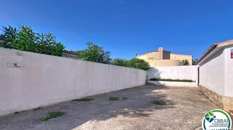 Gerona - Empuriabrava - 102m2