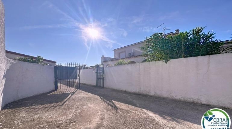 Gerona - Empuriabrava - 102m2