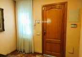 Отдельно стоящий дом с участком на продажу в городе el Vendrell Фото