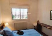 Отдельно стоящий дом с участком на продажу в городе el Vendrell Фото