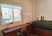 Отдельно стоящий дом с участком на продажу в городе el Vendrell Фото