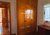 Отдельно стоящий дом с участком на продажу в городе el Vendrell Фото