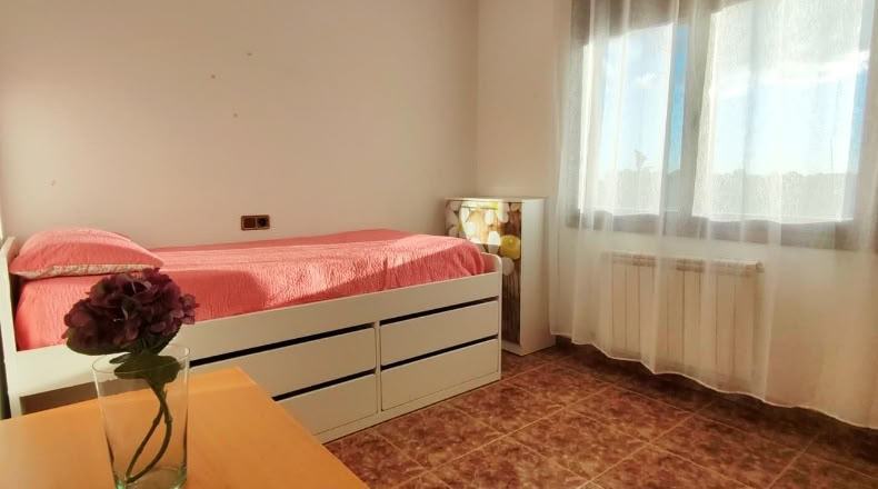 Барселона - Torrelles de Foix - 8679m2