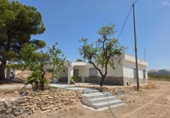 Xalet independent amb terreny en venda a la España, l'Alguenya, ref.: TR402165 foto