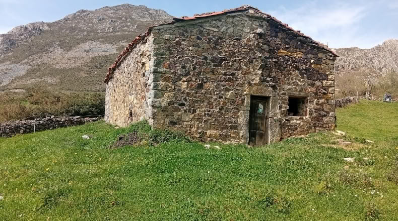 Астурия - Las Estacas - 16600m2