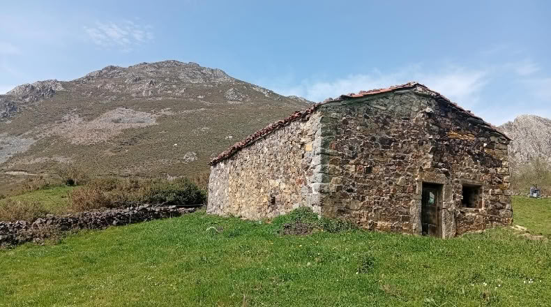 Астурия - Las Estacas - 16600m2