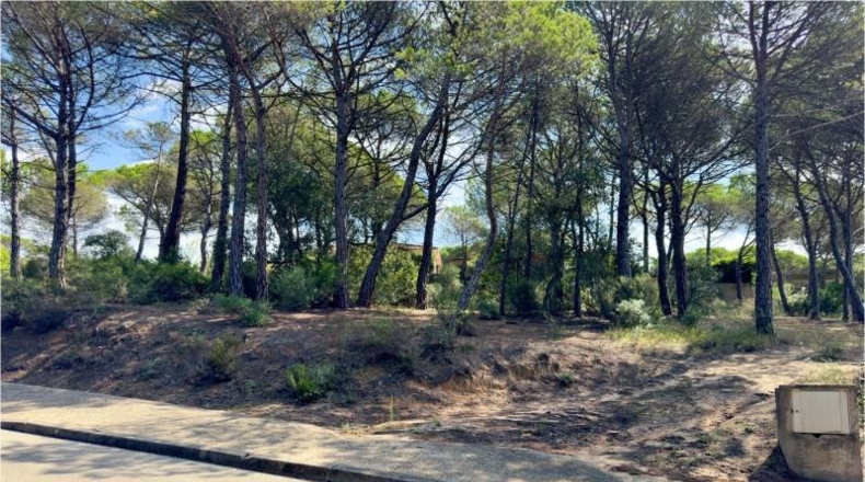 Gerona - Vidreres - 942m2