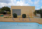 Xalet independent amb terreny en venda a la España, Alacant, ref.: TR402235 foto