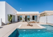 Chalet independiente con terreno en venta en la España, Benijófar, ref: TR402261 foto