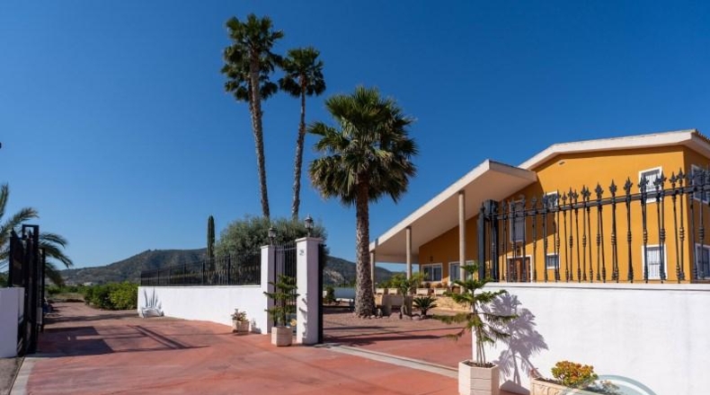 Alicante - Orihuela - 9480m2