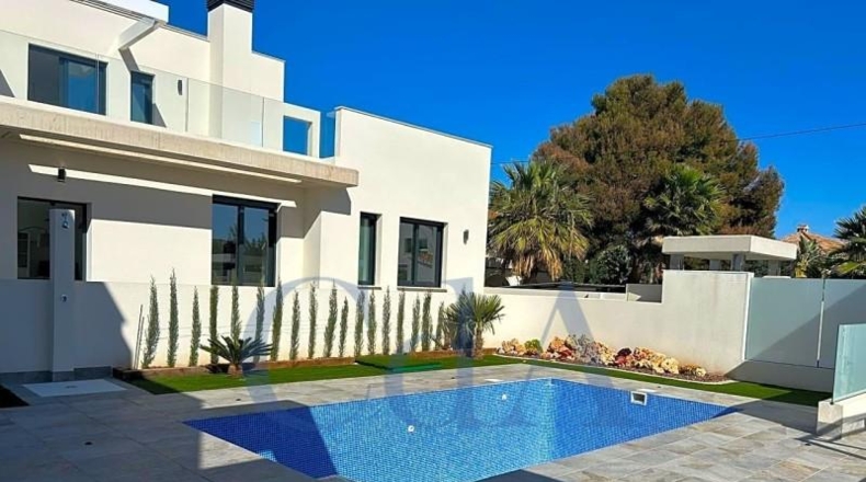 Alicante - Campello - 485m2