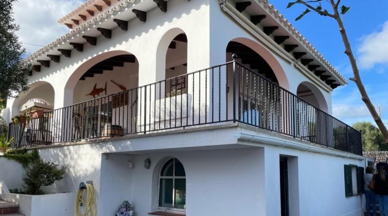 Балеарские острова - Es Castell - 650m2