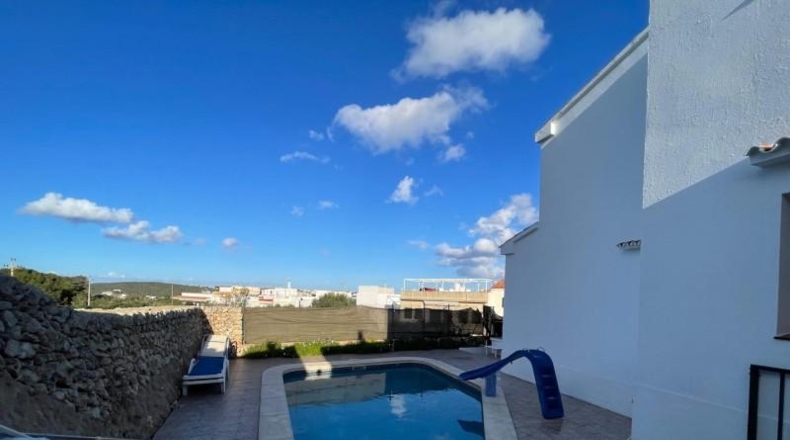 Балеарские острова - Es Castell - 650m2