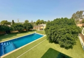 Chalet independiente con terreno en venta en la España, Alicante, ref: TR402286 foto