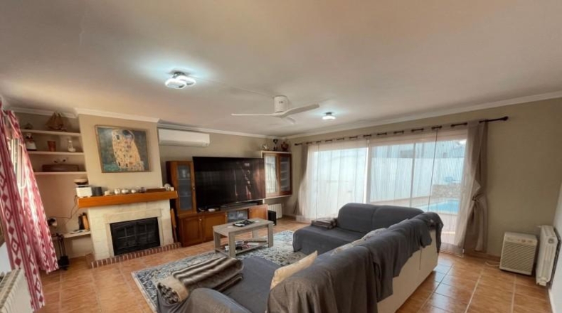 Балеарские острова - Es Castell - 480m2