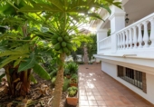 Chalet independiente con terreno en venta en la España, Motril, ref: TR402290 foto