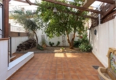 Chalet independiente con terreno en venta en la España, Motril, ref: TR402290 foto