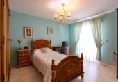Chalet independiente con terreno en venta en la España, Motril, ref: TR402290 foto