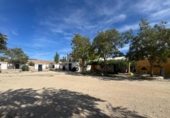 Chalet independiente con terreno en venta en la España, Huéscar, ref: TR402293 foto