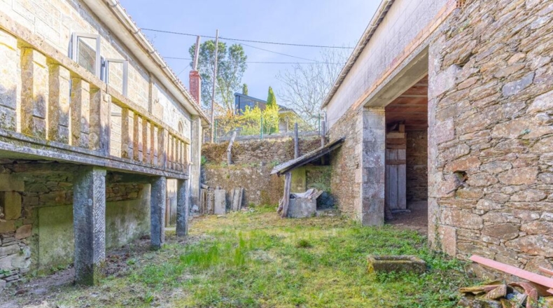 Понтеведра - Forcarei - 250m2