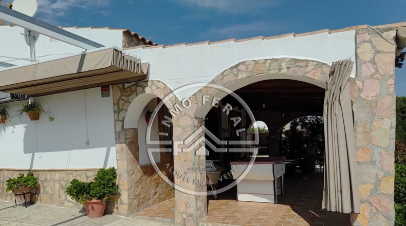 Sevilla - Cañada Rosal - 2700m2