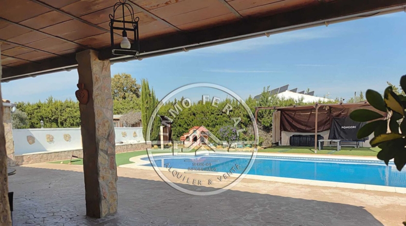 Sevilla - Cañada Rosal - 2700m2