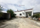 Chalet independiente con terreno en venta en Algímia d'Alfara ref: TR402363 foto