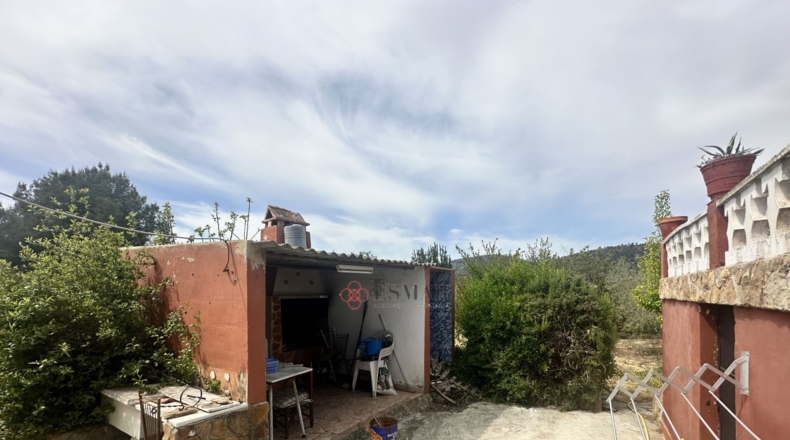 Valencia - Algimia de Alfara - 1606m2
