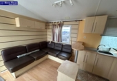 Village house for sale on España, Cubillos del Sil, ref: TR402397 photo