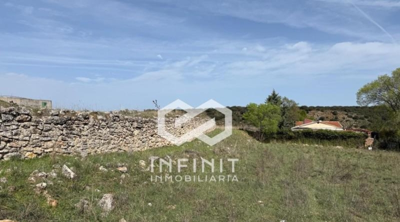 Guadalajara - Albalate de Zorita - 1798m2