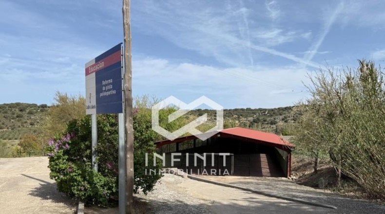 Guadalajara - Albalate de Zorita - 1798m2