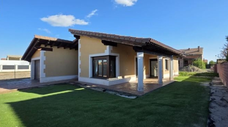 Valladolid - Aldeamayor de San Martín - 600m2