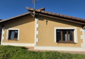 Xalet independent amb terreny en venda a la España, Aldeamayor de San Martín, ref.: TR402607 foto