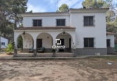 Chalet independiente con terreno en venta en la España, Albacete, ref: TR402633 foto