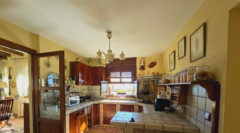 Альмерия - Los Gurullos - 324m2
