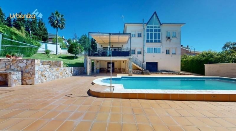 Badajoz - Badajoz - 1220m2