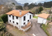 Casa de pueblo en venta en la España, Ribadesella, ref: TR402745 foto