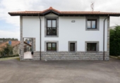 Casa de pueblo en venta en la España, Ribadesella, ref: TR402745 foto