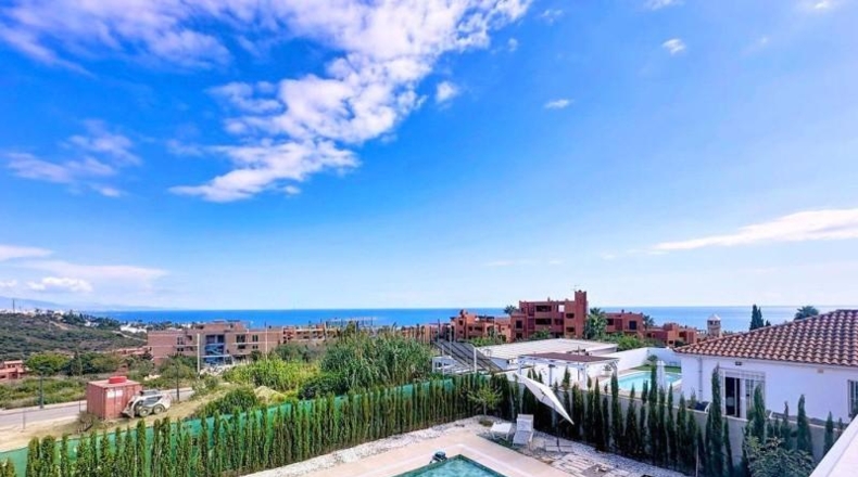 Malaga - Estepona - 655m2