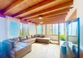 Chalet independiente con terreno en venta en la España, Estepona, ref: TR402752 foto