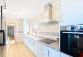 Chalet independiente con terreno en venta en la España, Estepona, ref: TR402752 foto