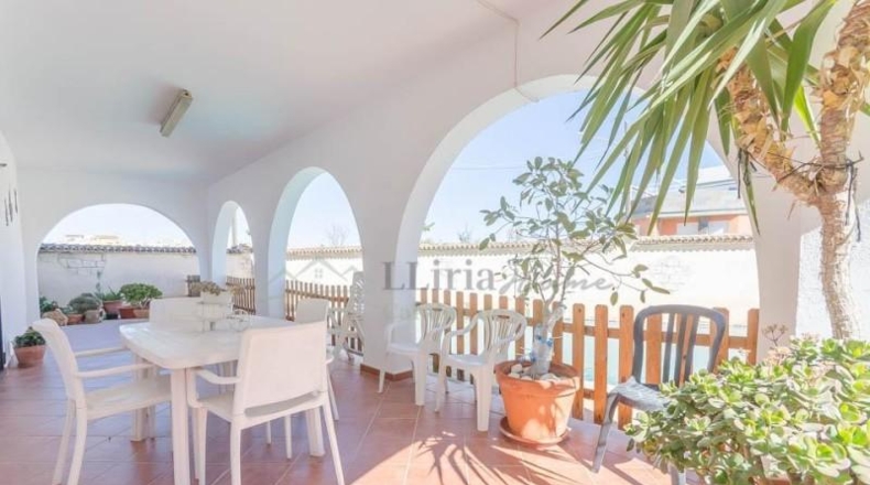 Valencia - Ribarroja del Turia - 398m2