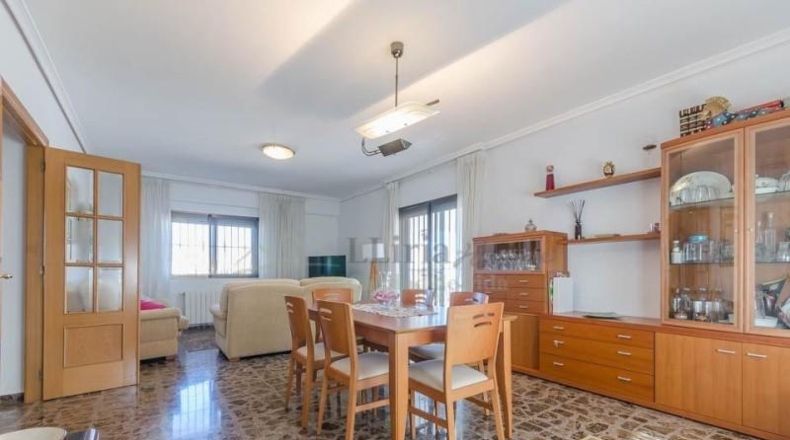 Valencia - Ribarroja del Turia - 398m2