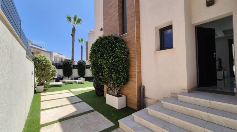 Alicante - Torrevieja - 466m2