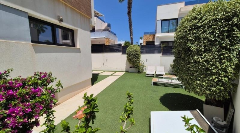 Alicante - Torrevieja - 466m2