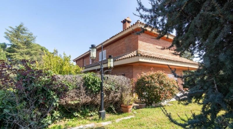 Barcelona - Castellar del Vallès - 2106m2