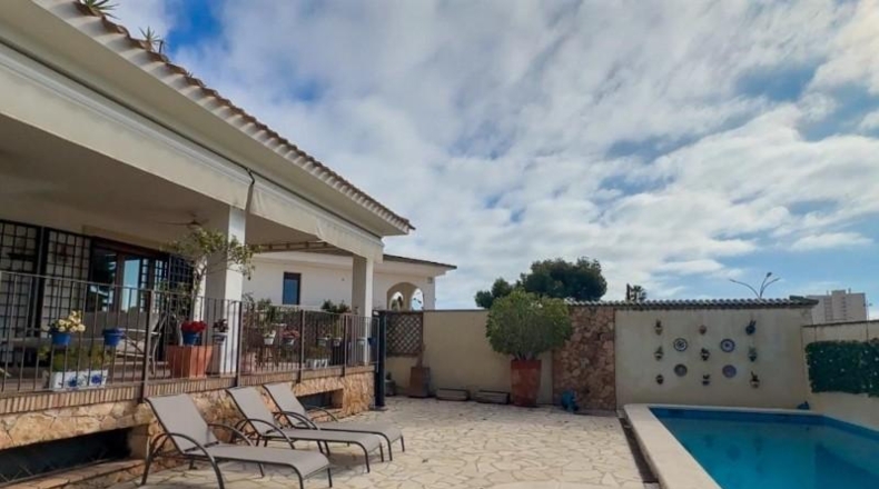 Alicante - Orihuela - 450m2
